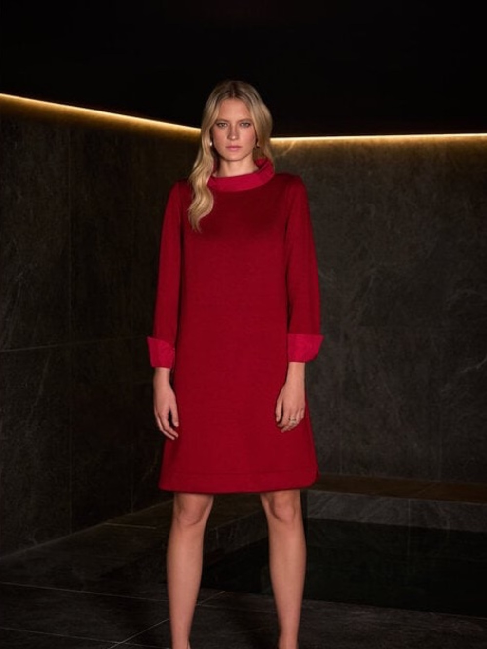 💋Joseph Ribkoff Crimson Long-Sleeve Shift Dress with Contrast Collar